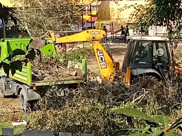 🚜🚒ภารกิจวันที่ 16 มกราคม 2569 🚜🚒
เจ้าหน้าที่เทศบาลตำบลลำเลียงออกปฏิบัติหน้าที่ เพื่อบรรเทาความเดือดร้อนของประชาชนในพื้นที่ ดังนี้